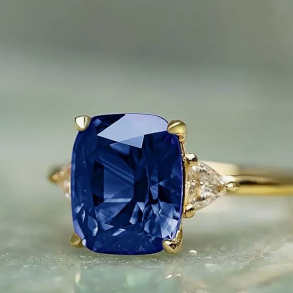💙 NEW blue cubic zirconia gold plated stunning ring 💙